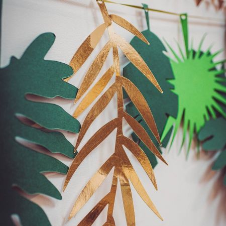 Guirlande de feuilles artificielles tropicales pour décoration murale  (Taille: M)