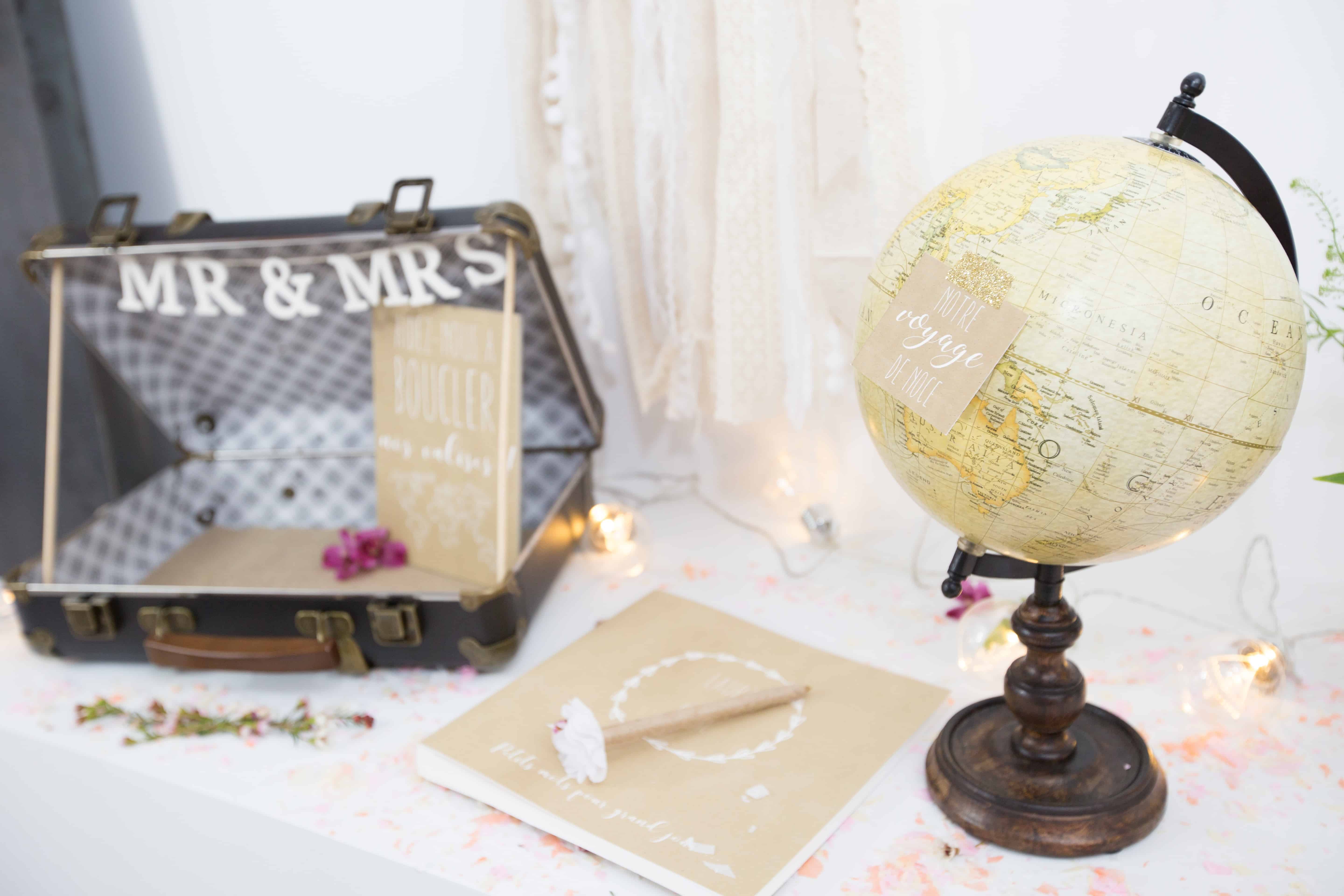 Globe terrestre pour urne et livre d'or de mariage champêtre